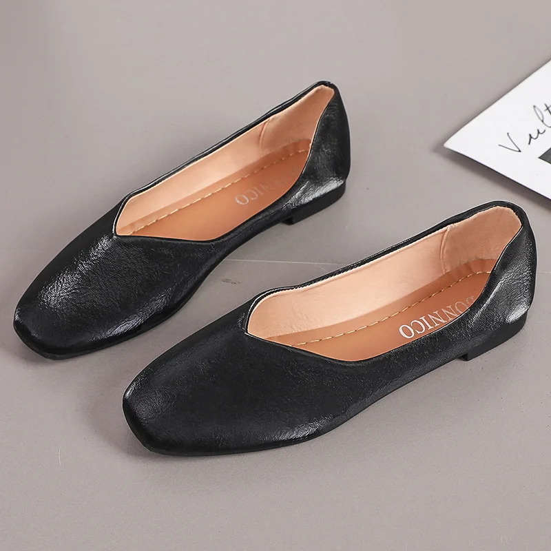 

Shoes for Women 2023 Summer Concise Shallow Slip on Women's Casual Shoes Fashion Light Soft Leather Ladies Single Shoes Mules