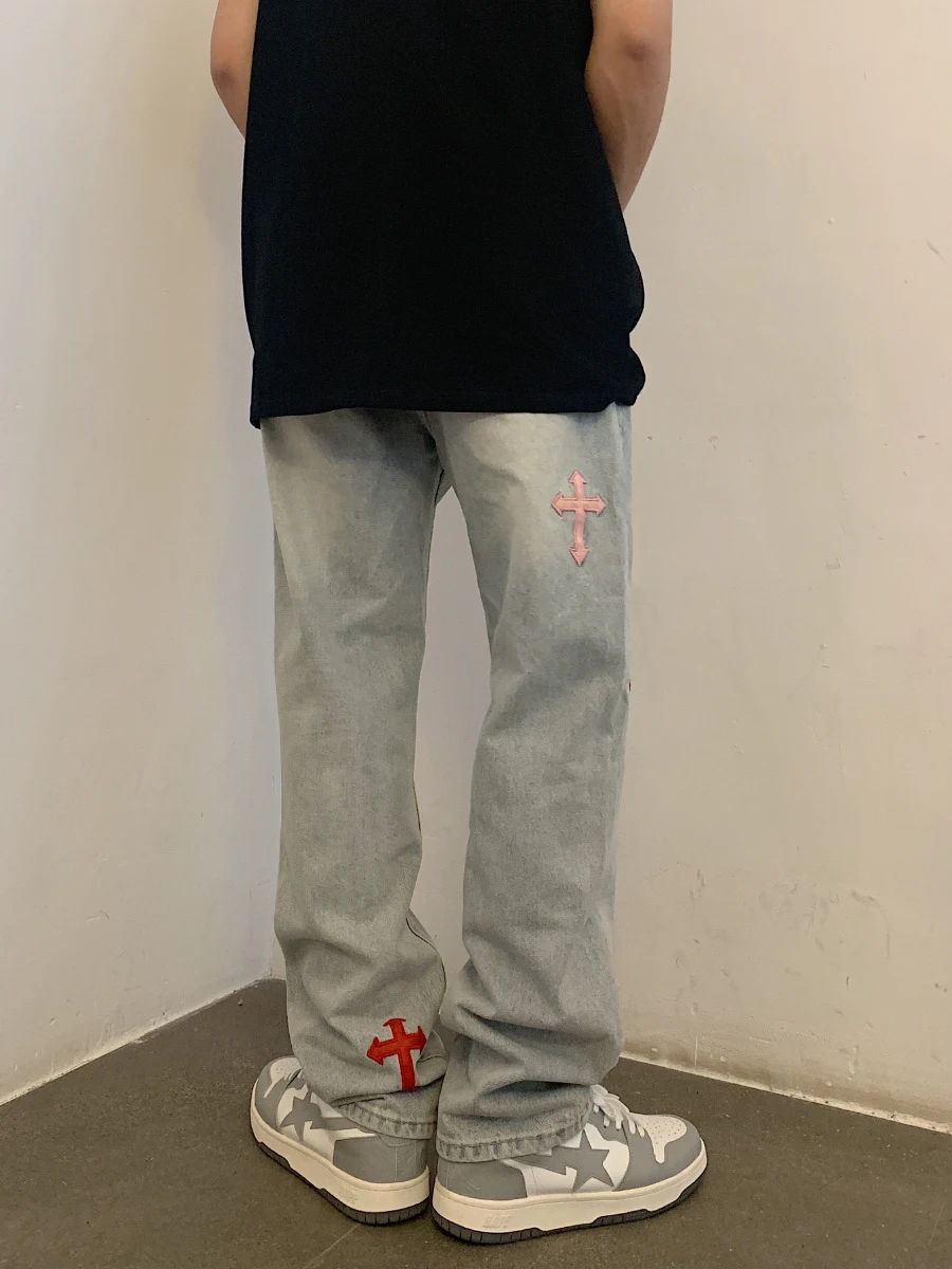 Men's Jeans Four Seasons Cross Patch Leather Embroidery High Street Trend Design Loose Straight Ninth Pants Ins Hot Sale JEANS