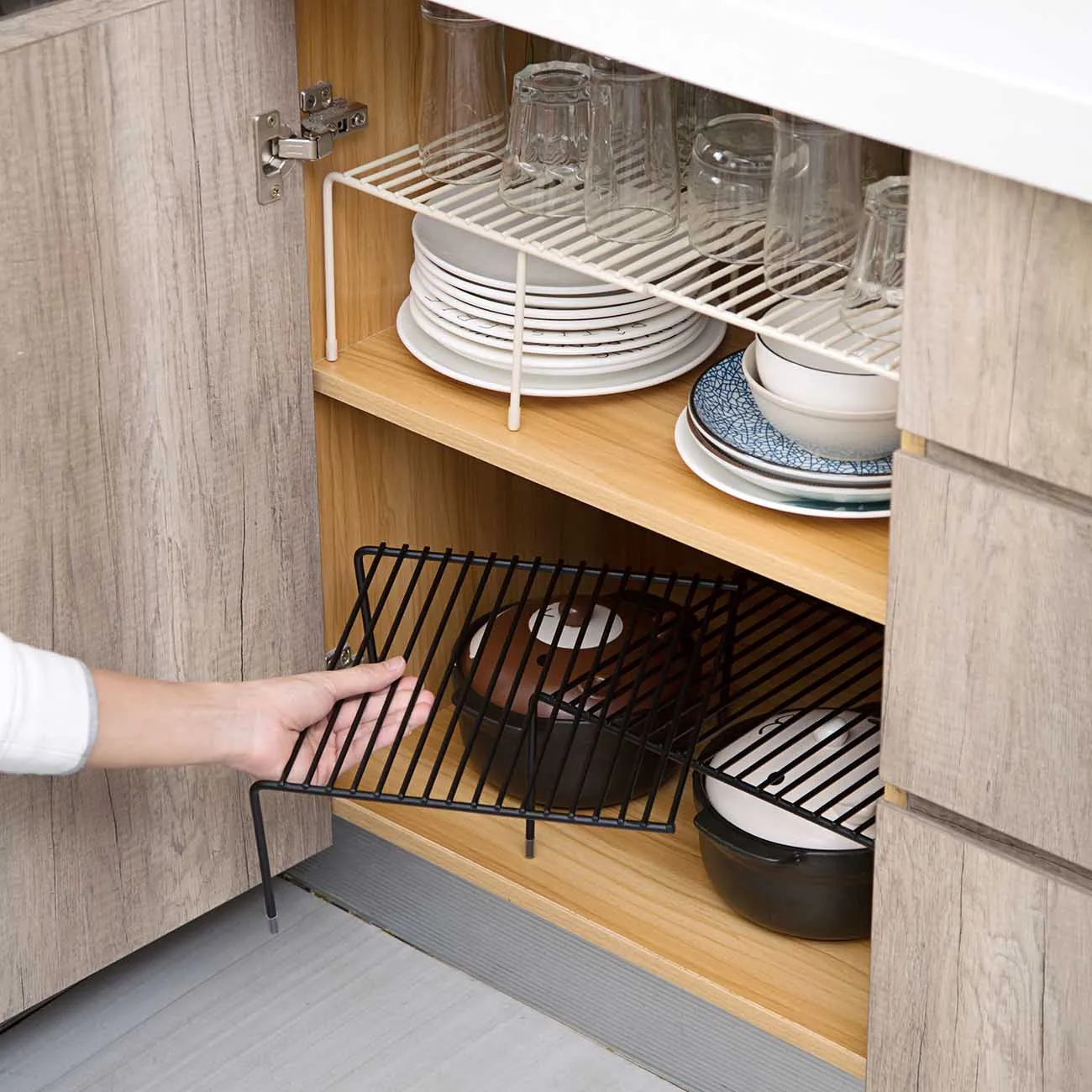

Metal Hollow Drain Shelves Sink Storage Rack Adjustable Storage Holder Kitchen Cabinet Organizer Dish Tray Bathroom Corner Shelf