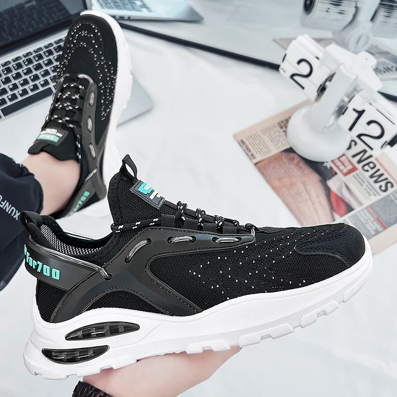 

New Fashion Solid Color Men's Vulcanized Shoes Sports Shock Absorption Outdoor Running Shoes Summer Mesh Breathable Dad Shoes