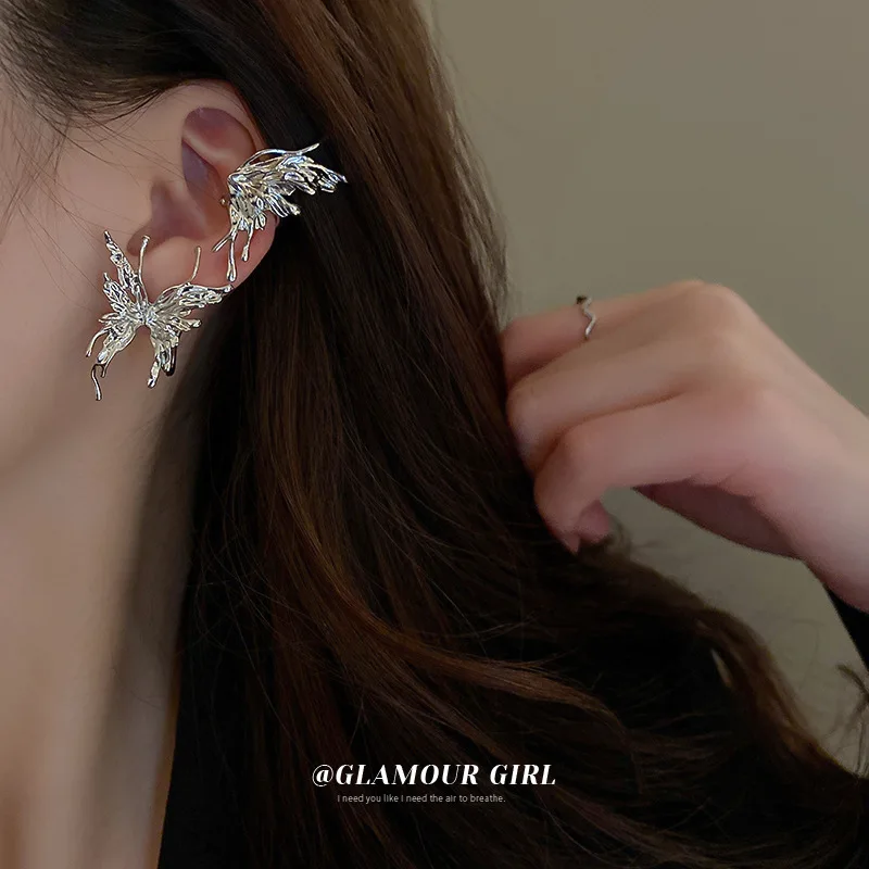 

Silver Needle Set Diamond Pleated Butterfly Earrings, Exaggerated European And American Design Sense, Ear Clips, Fashi