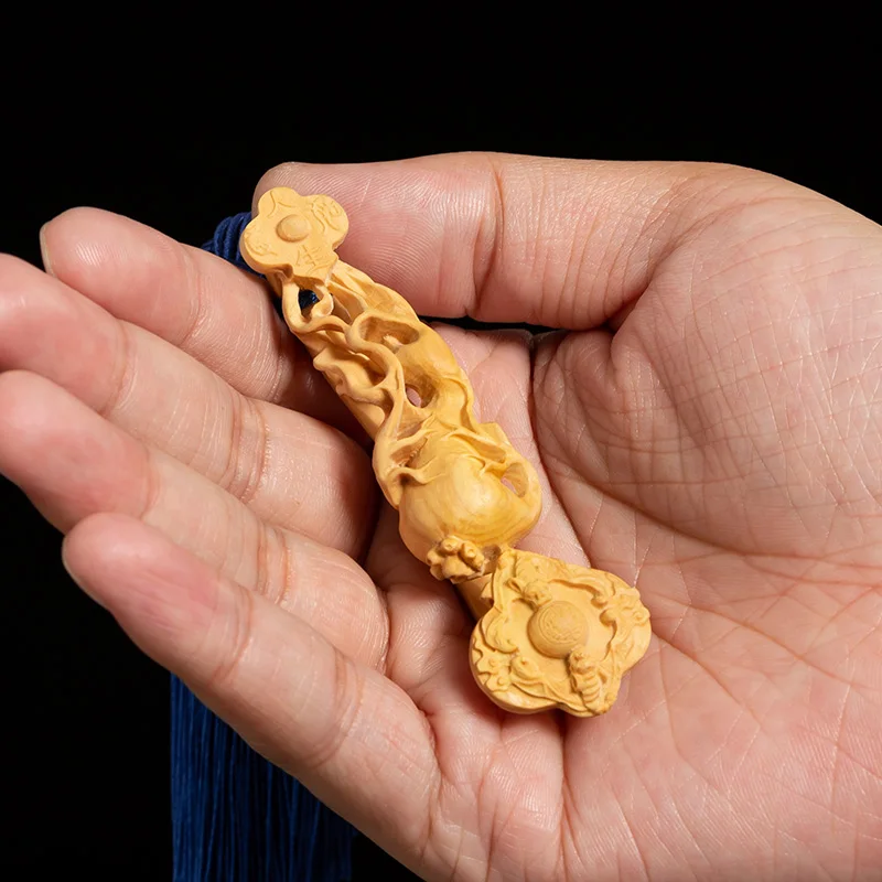 

Ruyi Chinese Traditional Mascot Feng Shui Mini Sculpture Car Home Decoration