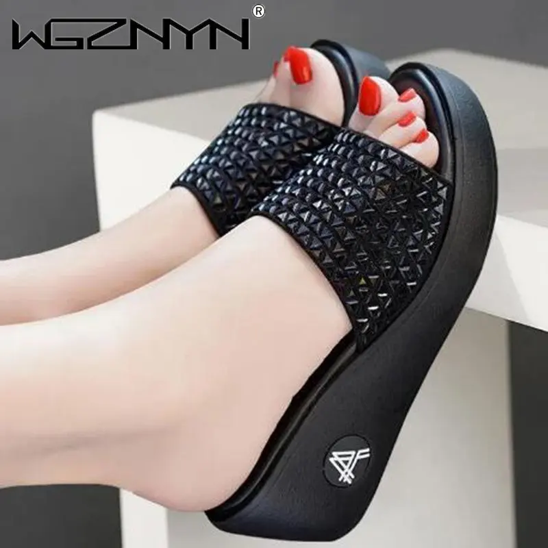 

New Women's Wedges Peep Toe Rhinestone Slipper New Genuine PU Leather High Up In Sandals Female Antiskid Mother Slippers 35--40