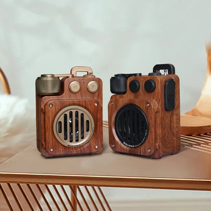 

American Retro Wireless Bluetooth Speaker Portable Subwoofer Mini FM Radio Outdoor Small Steel Gun Creative Wood Grain Audio