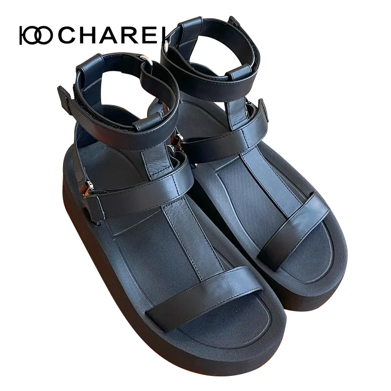 

2022new French summer Flip Flop Sandals diamond logo cowhide sole comfortable anti slip design, with counter box dust bag