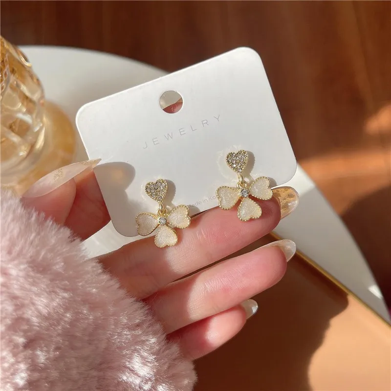 

Серьги в Корейском стиле Лепестковые с кристаллами клевера серьги для девочек