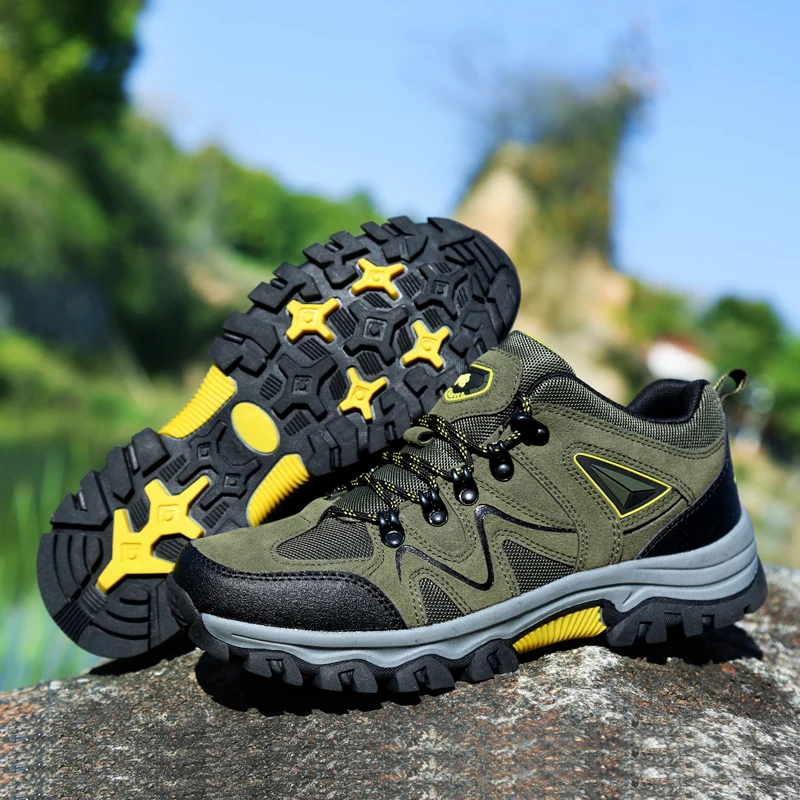 Outdoor Sport Waterproof Man Hiking Boots Keep Warm Snow Botas Hombre Winter Boot Leather Winter Sneakers For Men Women 2022 New