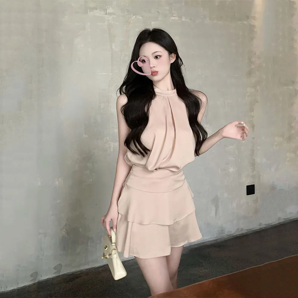 Женский Атласный Костюм с юбкой элегантный комплект из двух предметов короткий