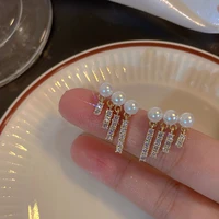 2022 new pearl earrings niche light luxury high sense of temperament simple super fairy 100 match earrings female