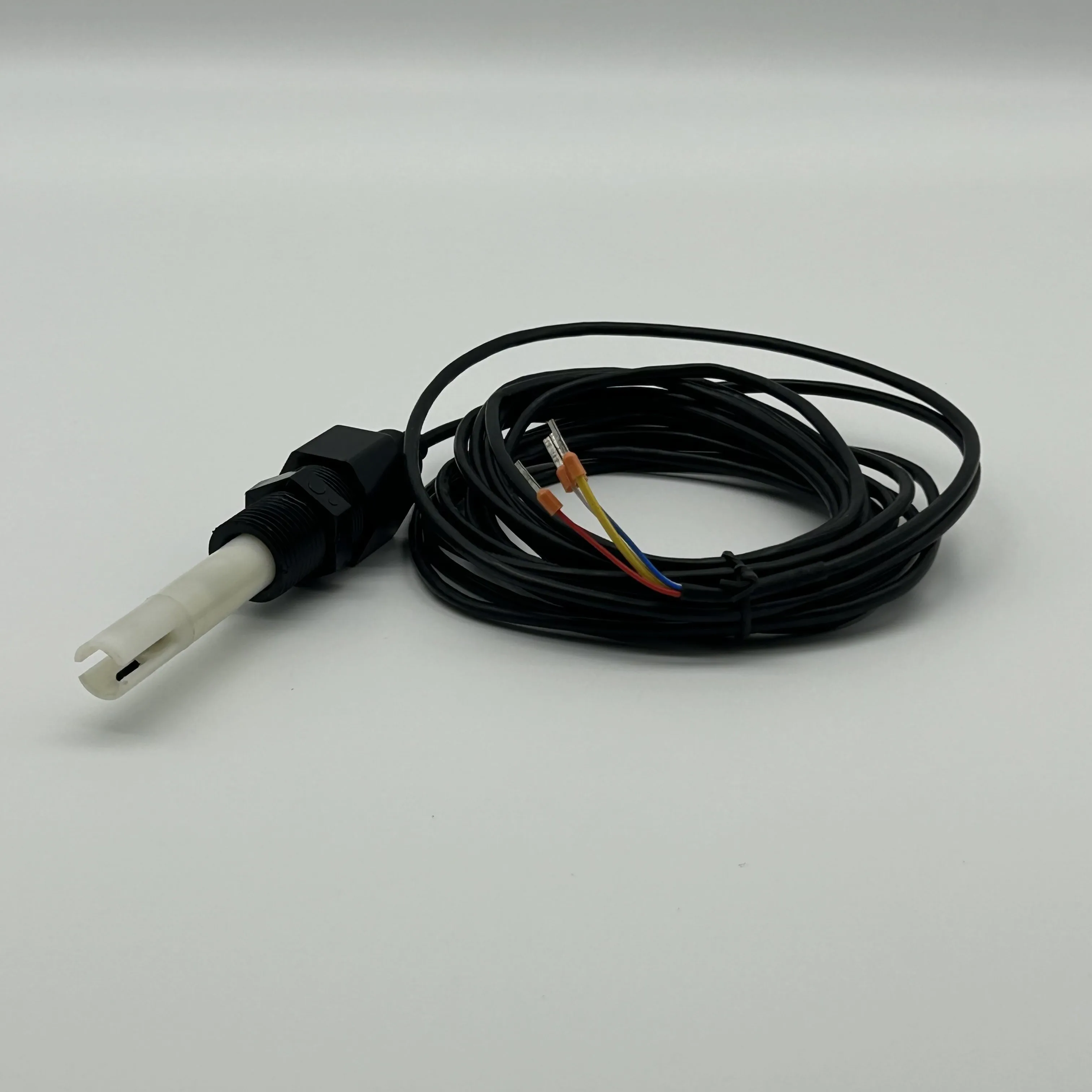 DDG-403B (одиночный зонд) Промышленный измеритель проводимости (ЖК) Онлайн-монитор