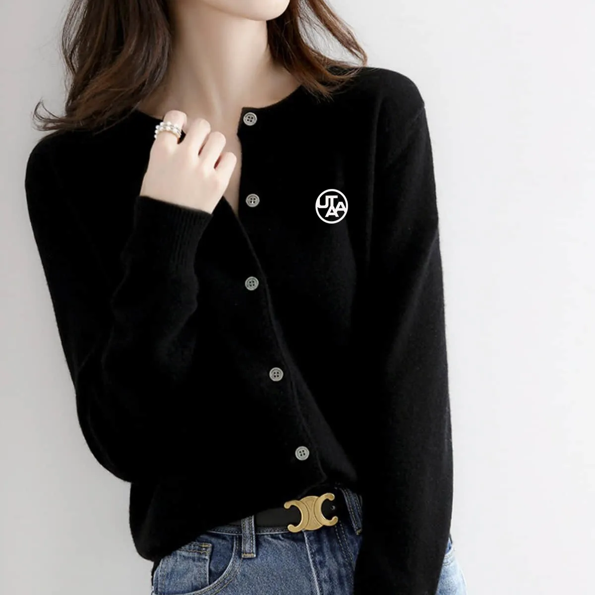 

Horse Women's Golf Apparel 2023 Autumn Women's Cardigan Sweater Wool Cardigan Golf Apparel UTAA Women's Slim Fit Jacket