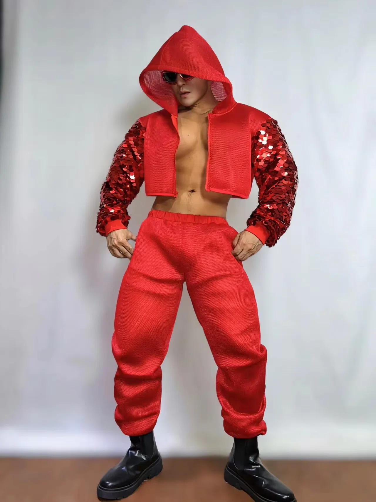 Фото Men's Sexy Red Sequins Jazz Hip Hop Suits Nightclub Bar male Singer Gogo Dance Costumes №2