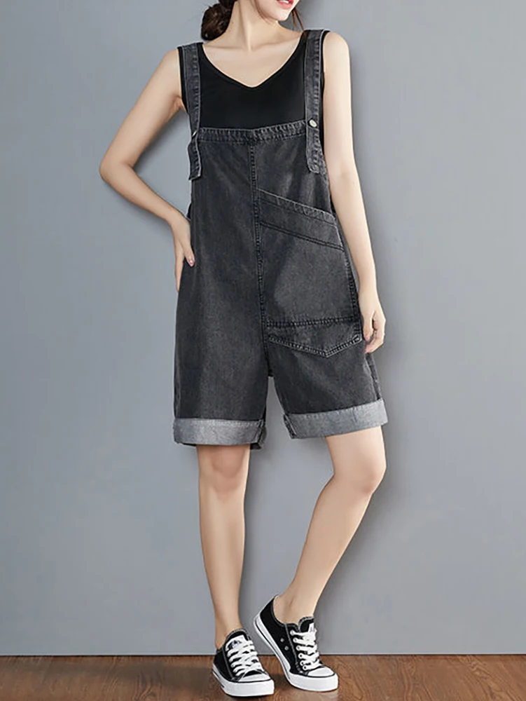 Summer Students Wearing Wide-leg Denim Bibs on Both Sides Loose and Age-reducing with Large Pockets Suspenders One-piece Shorts