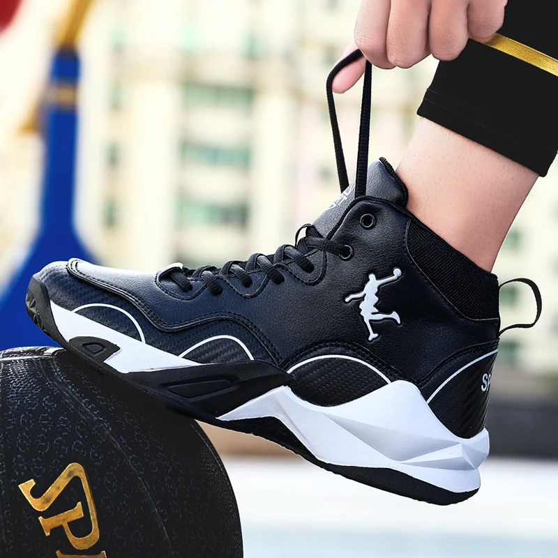2022Men Basketball Shoe Fashion Non-slip Mens Casual Sneakers Mens Sports High Quality Outdoor Jogging Shoes Athletic Wear 36-46