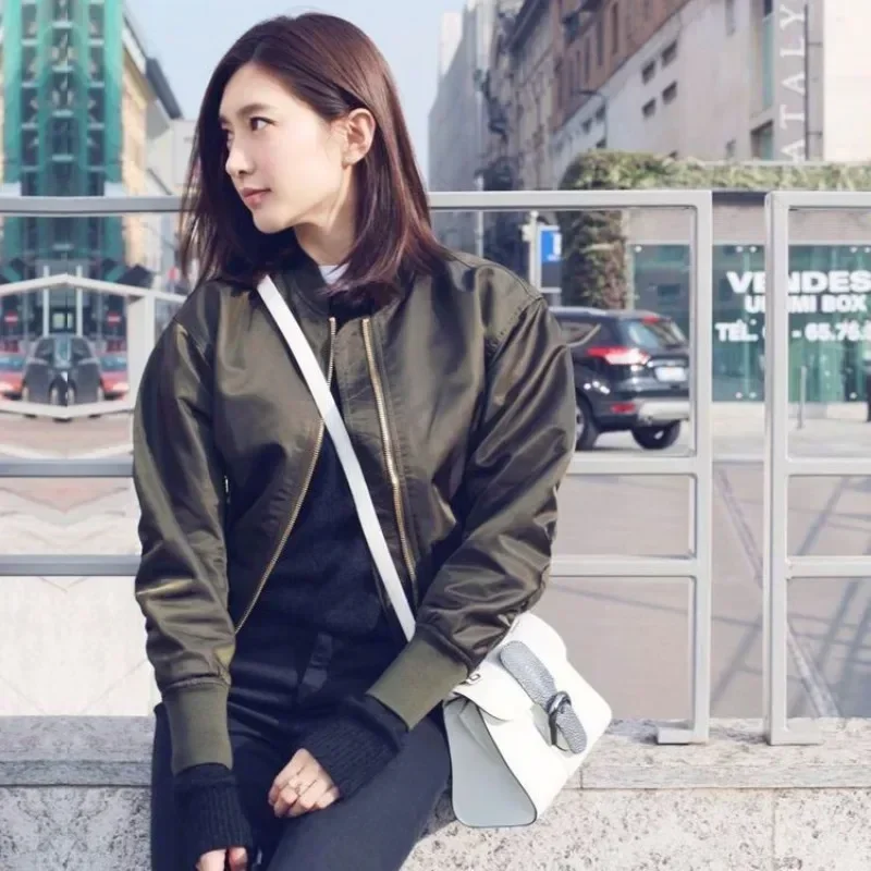 Зимние однотонные женские бейсбольные пальто-авиаторы короткие элегантные