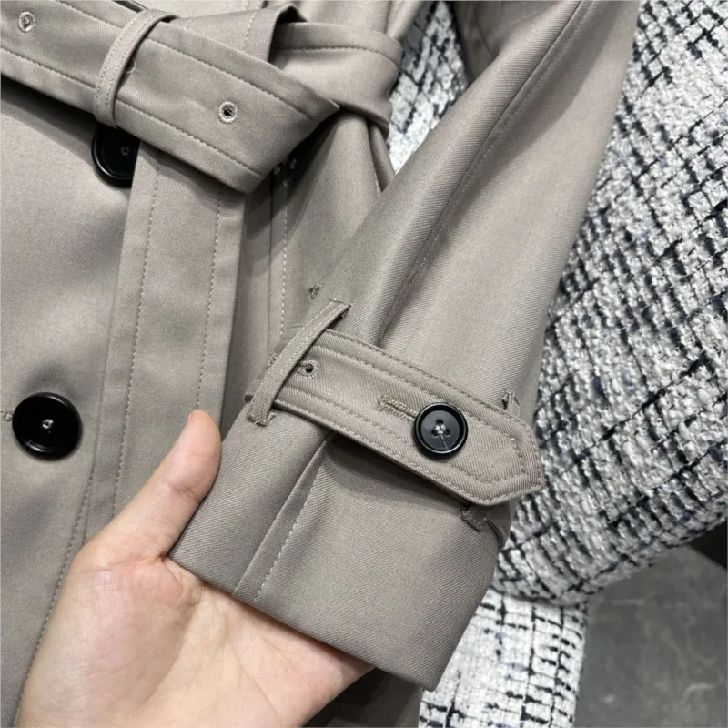 Женская модная высококачественная ветровка нового стиля на осень и зиму.