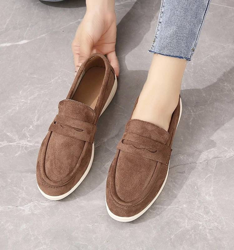 

Летние женские повседневные кроссовки с искусственным мехом, универсальные осенние модные женские кроссовки в британском стиле с круглым носком, сабо, 2023