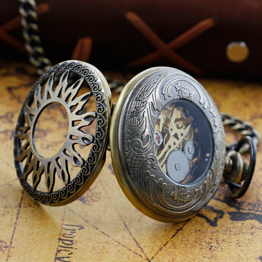 Antique Sun Disc Shape Hollow Steampunk Mechanical Pocket Watch Retro Gentleman Analog Signal Clock Lady Jewelry Gift