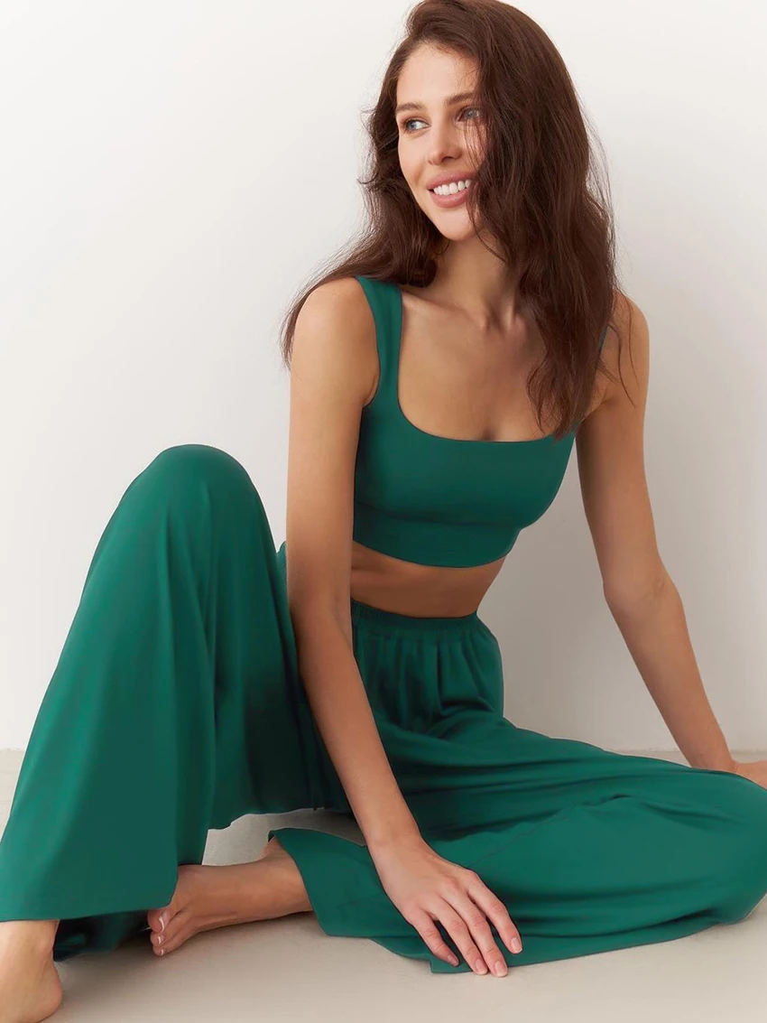 Рисунок 3 - Женская домашняя одежда Marthaqiqi