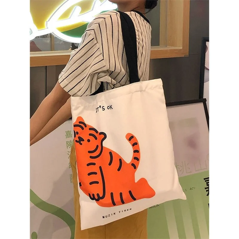 

Kawaii Tiger Year Canvas Tote Cartoon Tiger Shoulder Bag Harajuku Student Daily Handbag Korean Female Large Capacity Shopper Bag