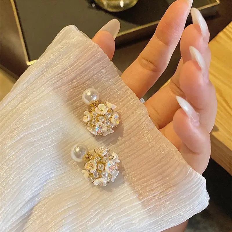 

French Flower Earring Texture 2022 New Hipster Temperament High Sense Light Luxury Niche Earings Fashion Jewelry Pearl Earrings