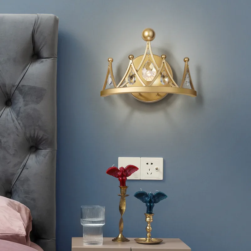 

European Golden Crystal Crown Led Wall Lamp For Girls Bedroom Bedside Kids Study Hallway Decoration Sconce Parlour Light Fixture