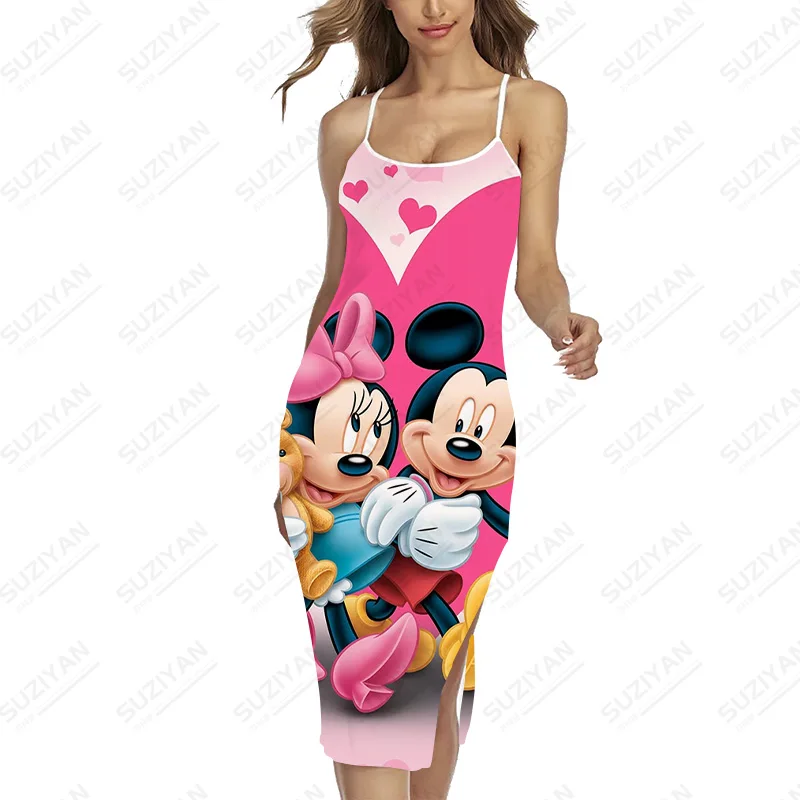 

Длинное облегающее платье с открытой спиной, на бретелях-спагетти