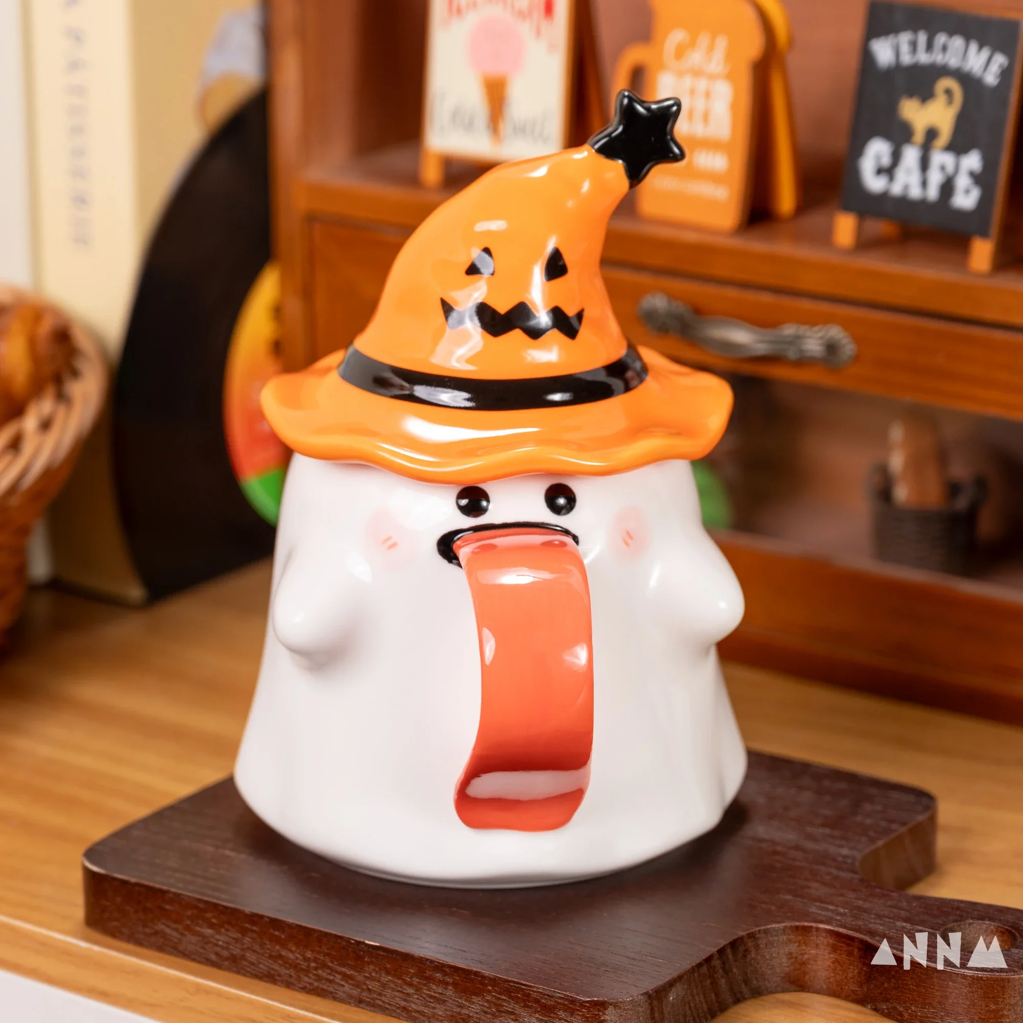 

Керамическая кружка Halloween Cute Little Ghost Elf