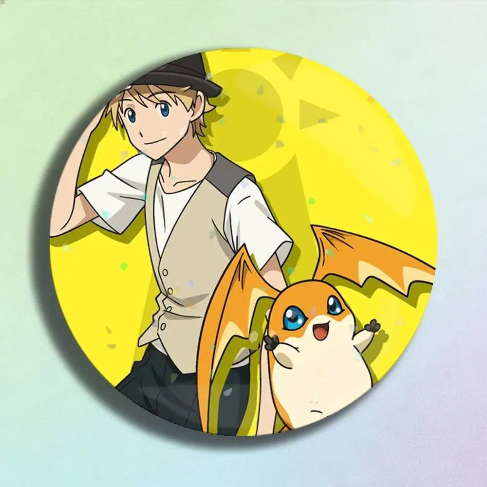 Фото Лазерный значок Digimon Takaishi Takeru: креативная брошь-значок для сумок, одежды, головных уборов, декор, подарки для фанатов и коллекционеров №5