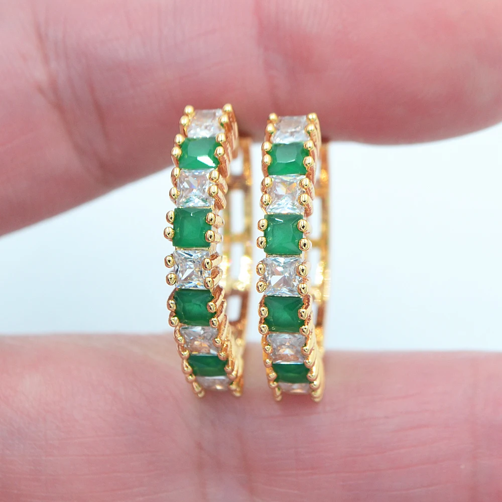Модные золотистые серьги Huggie с белым и зеленым фианитом для женщин