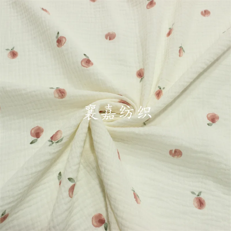 

100% Cotton 100X135cm Double-layer Cotton Gauze Crepe Printed Fabric of Fruit Peach 180g