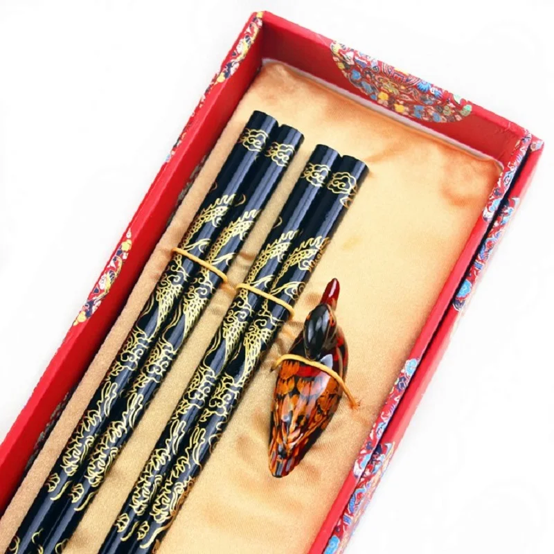

Gift Chopstick Business Gift Chinese Wooden Dragon-grain Wedding Gift Chopsticks Set Chopstick Holder Chopstick Rest Chop Sticks