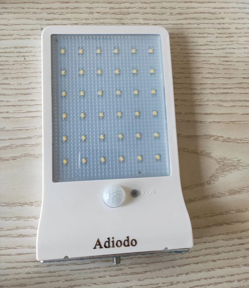 

Солнечный светильник Adiodo