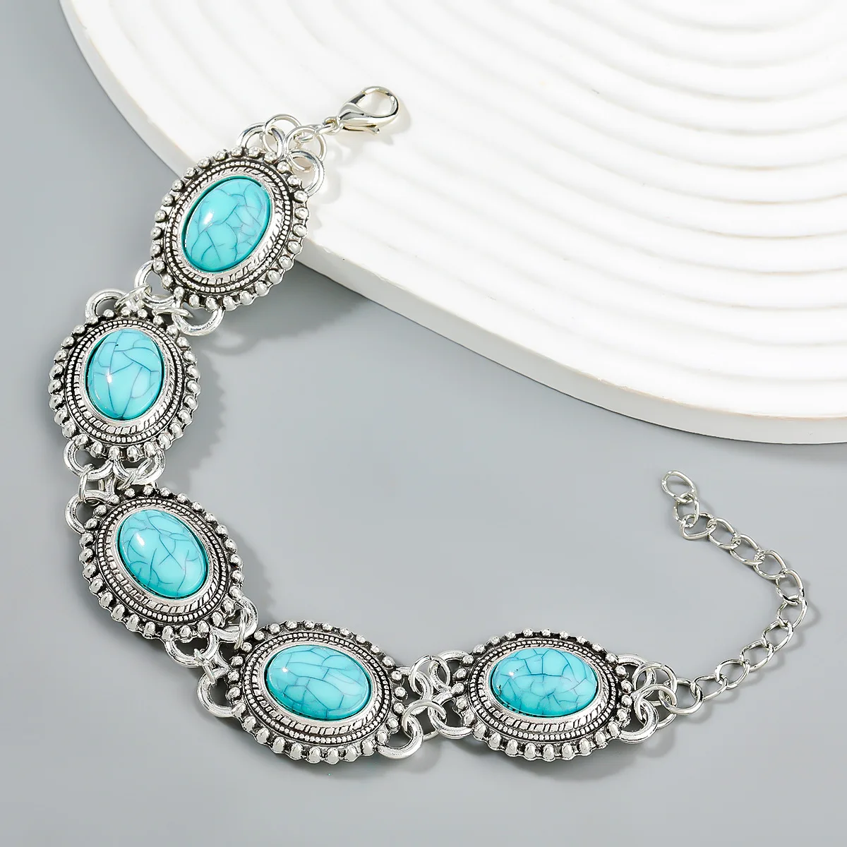 

Women Hiphop Bohemian Style Summer Bracelet Natural Turquoise Oval Shape Stone Statement Bangles For Women