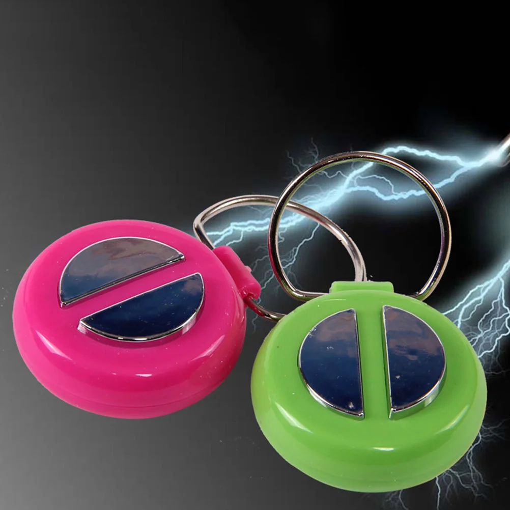 

2pcs Electric Tricky Toy April Fool's Day Handshake Spoof Toy Prank Toy (Random Color)