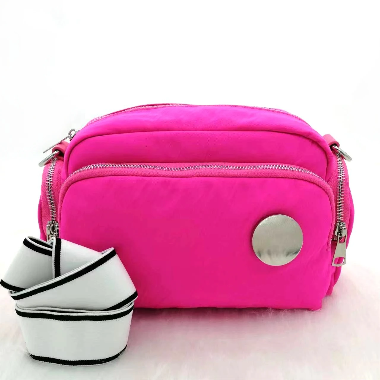 

2023 nuevo bolso de hombro de mujer bolso de hombro de moda bolso de hombro de mujer bolso de hombro de mujer sobre bolso de hom