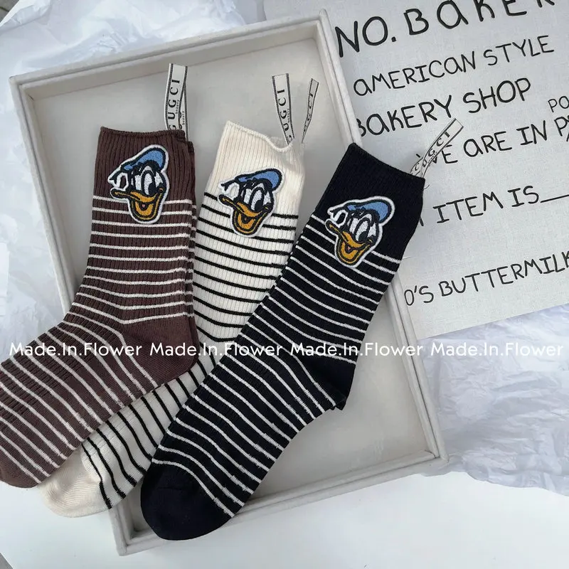 

New Disney Wemen Long Socks Cartoon Retro Donald Duck Pattern Spring and Autumn Cotton Striped Fashion Girl Christmas Gifts
