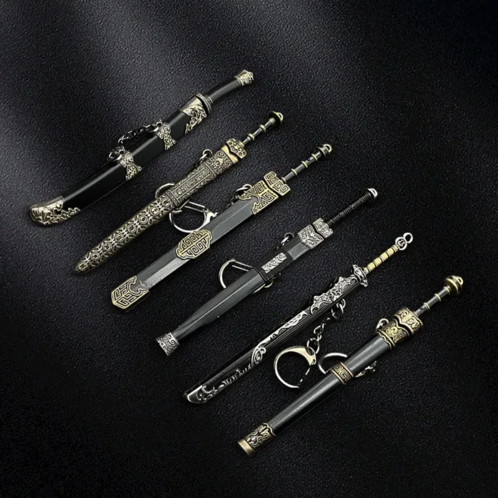 Фото Katana Sword Toys Подвеска Брелок Мини Модель Оружи с Оболочкой Игрушечный Нож Металл Аниме Брелок Орнамент Кошелек Очарование Аксессуары №2