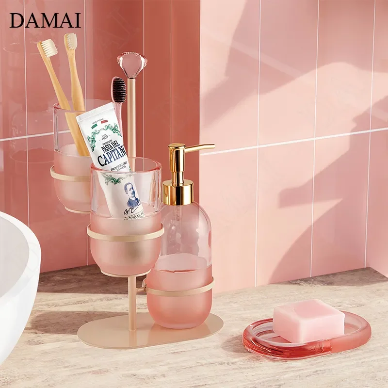 

Creative Golden Stroke Transparent Glass Shower Accessories Nordic Modern Pink Restroom Toiletries Storage Rack Home Decoration