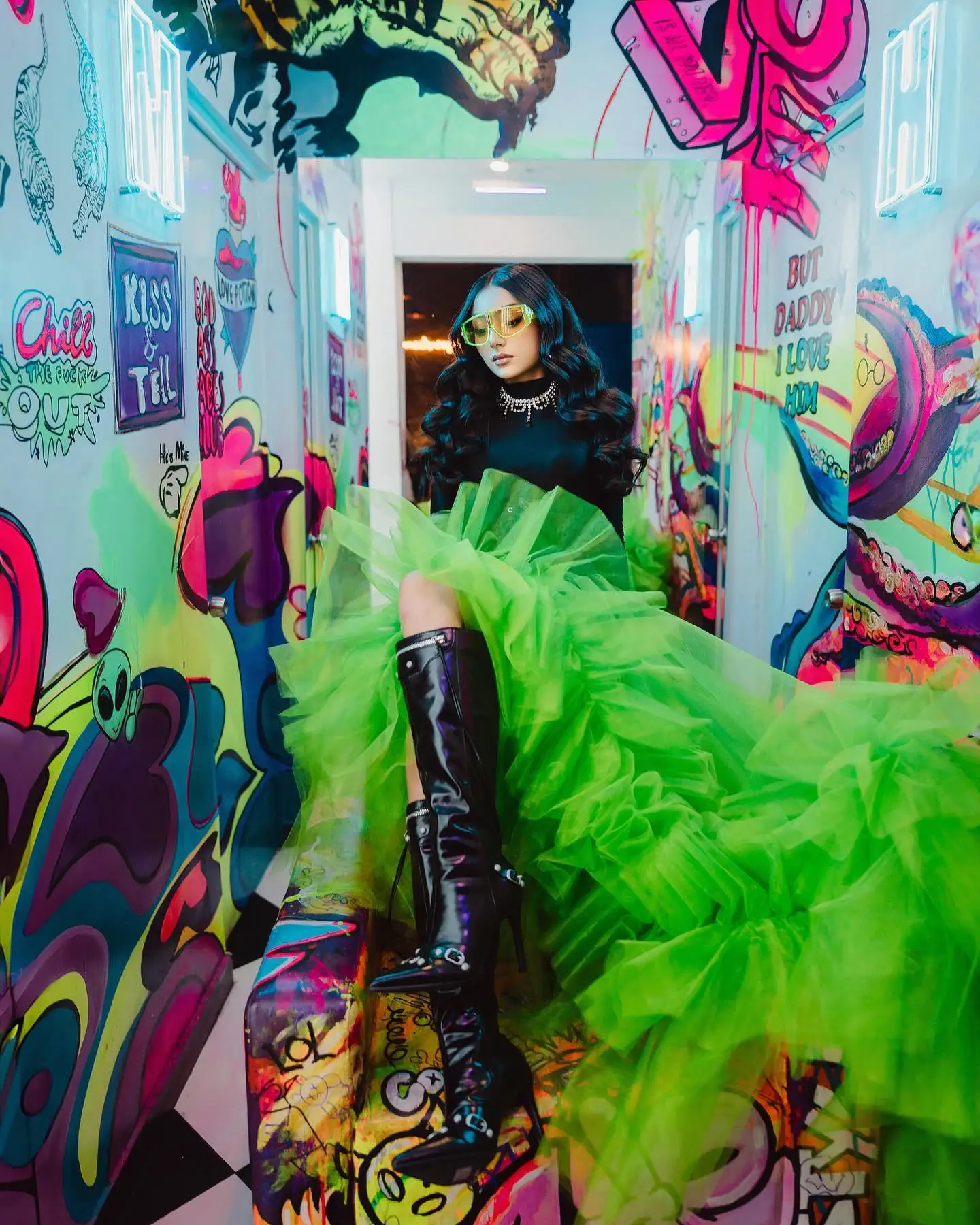 Неоново-зеленые трапециевидные длинные тюлевые юбки с оборками и низом