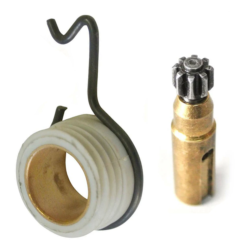 Привод масляного насоса штиль 250. Масляный насос бензопилы штиль 180 видео. Масляный насос бензопилы штиль. Маслонасос для бензопилы штиль мс 180. Масляный насос штиль мс 250.