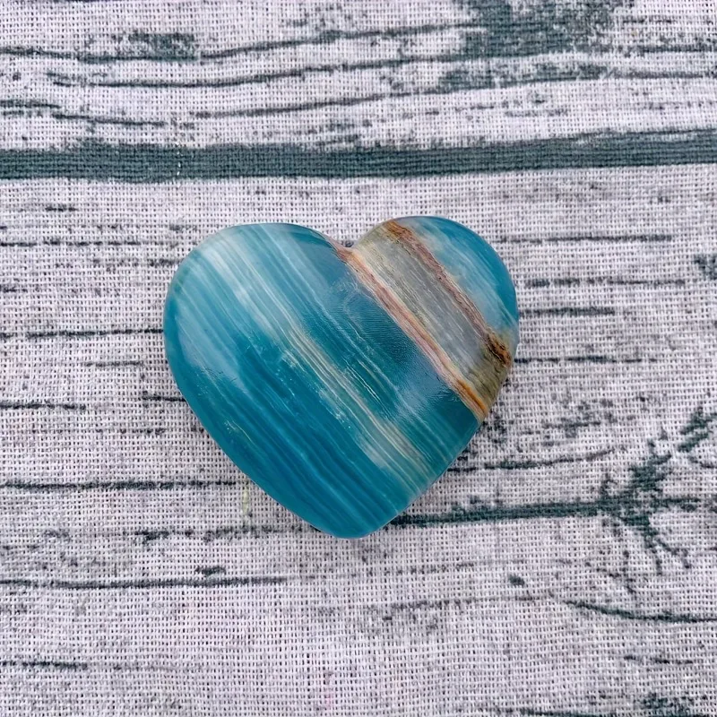 Элегантное натуральное синее хрустальное сердце - драгоценный камень Lemurian Aquatine