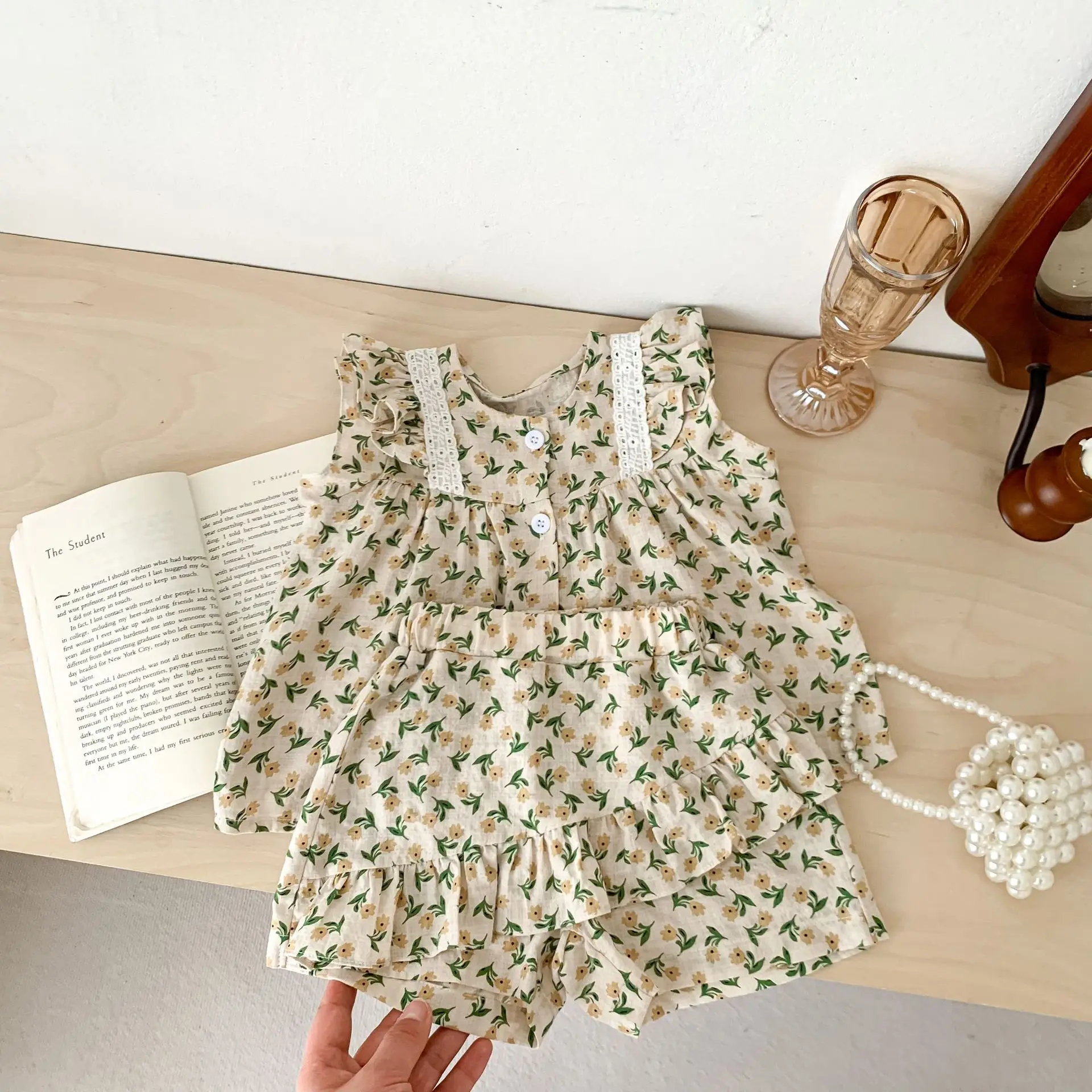 Детский летний цветочный комплект с рукавами-фонариками Angoubebe 111S31 Новое