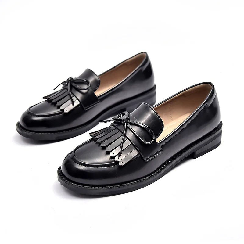 Студенческая обувь с кисточками для девочек лоферы на плоской подошве в стиле