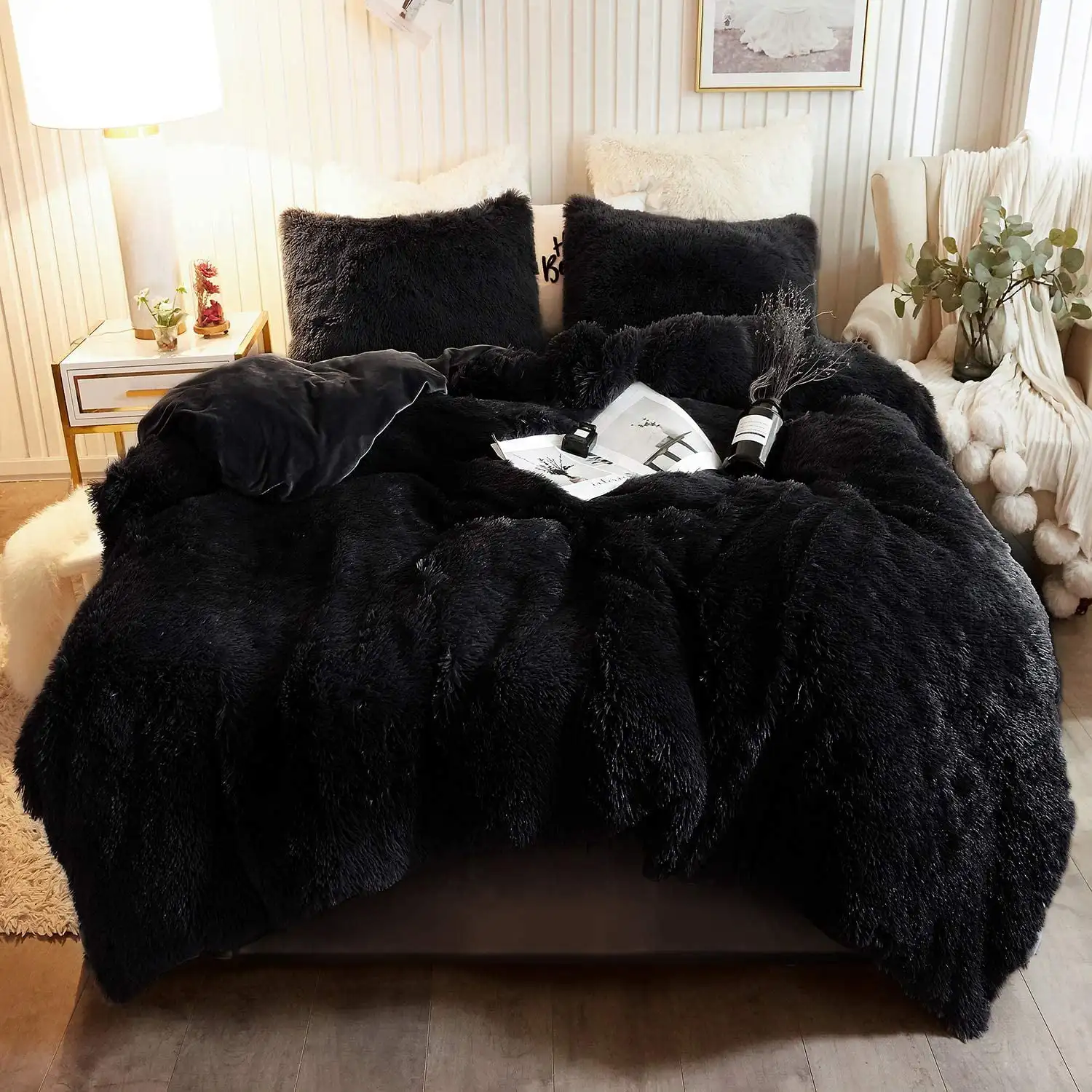 

XeGe 3 Pieces Furry Plush Duvet Cover Set, Black Faux Fur Comforter Cover Set, Luxury Soft Velvet Fuzzy Fluffy Bedding Set,