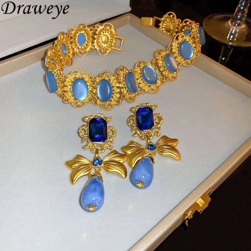 

Draweye Medieval Retro Earrings for Women Bows Geometric Water Drop Jewelry Ins Fashion Party Elegant Pendientes Mujer