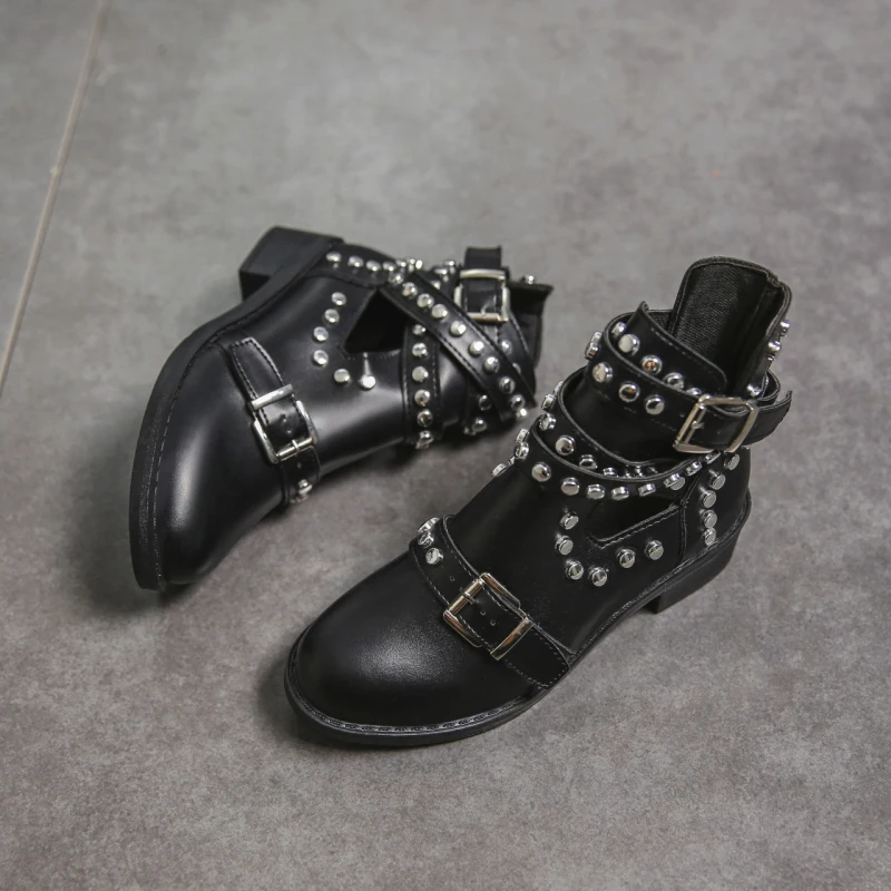 Women Boots Autumn 2022 NEW Platform Boots Women Shoes Belt Buckle Boots Women Trendy Black Rivet Boots Size 43