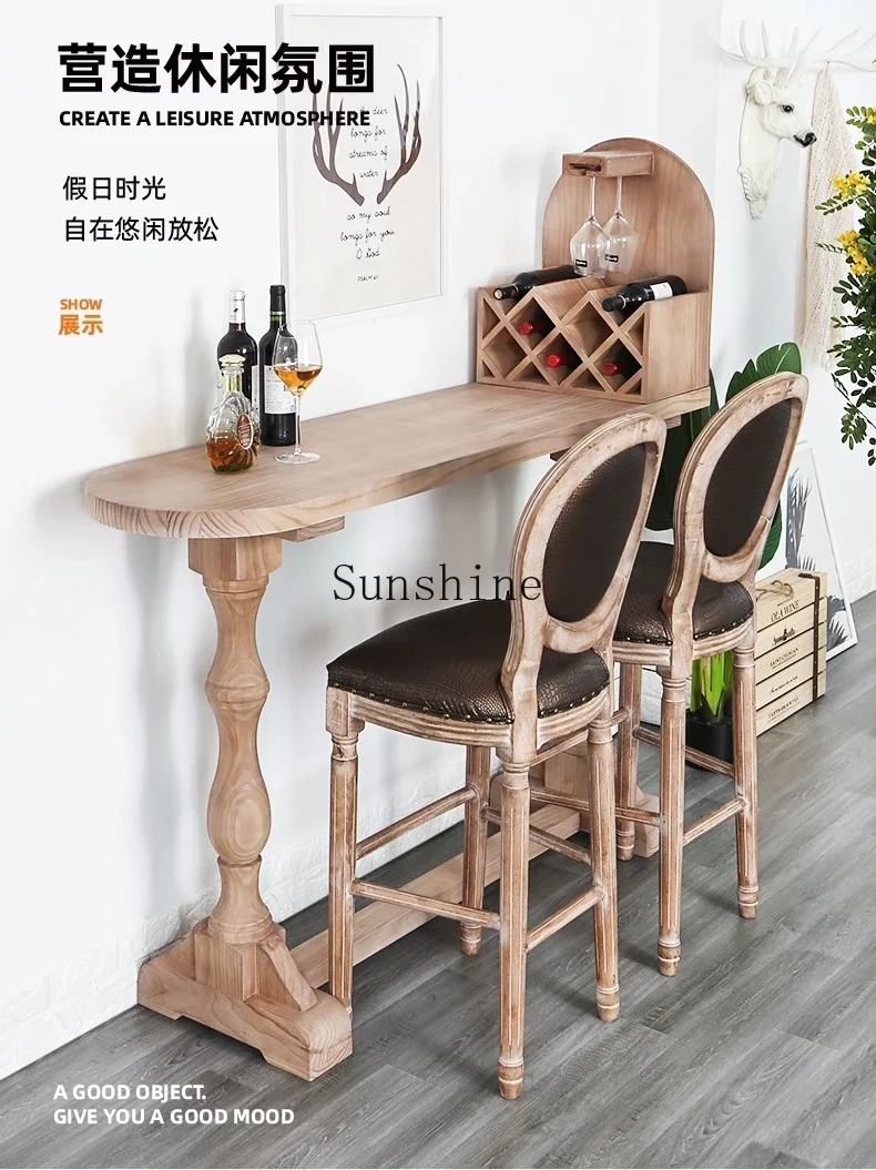 Вход в американском стиле. Винная стойка. Римский барный стол из массива дерева.