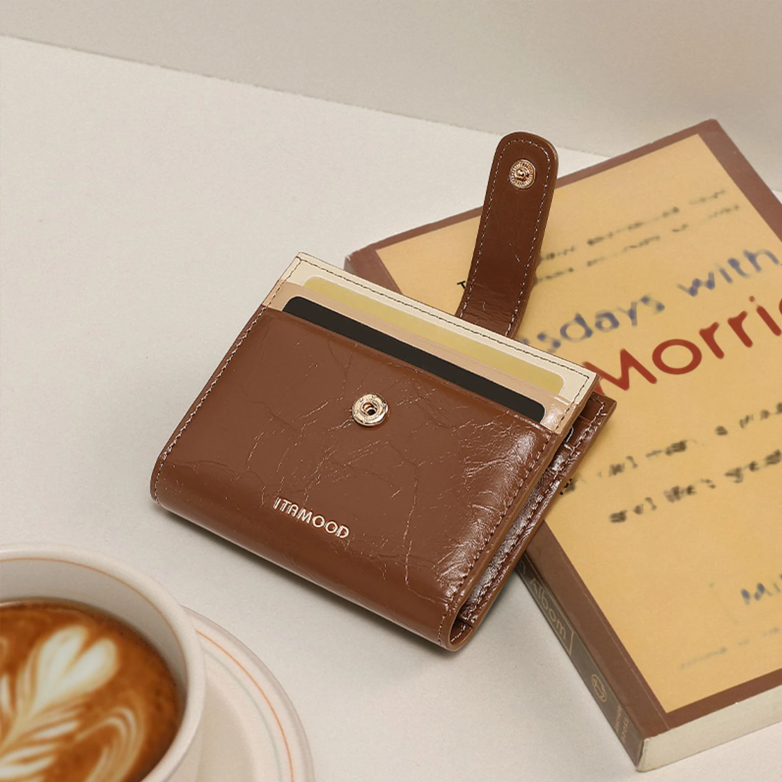 Женский кошелек из искусственной кожи с отделением для карт