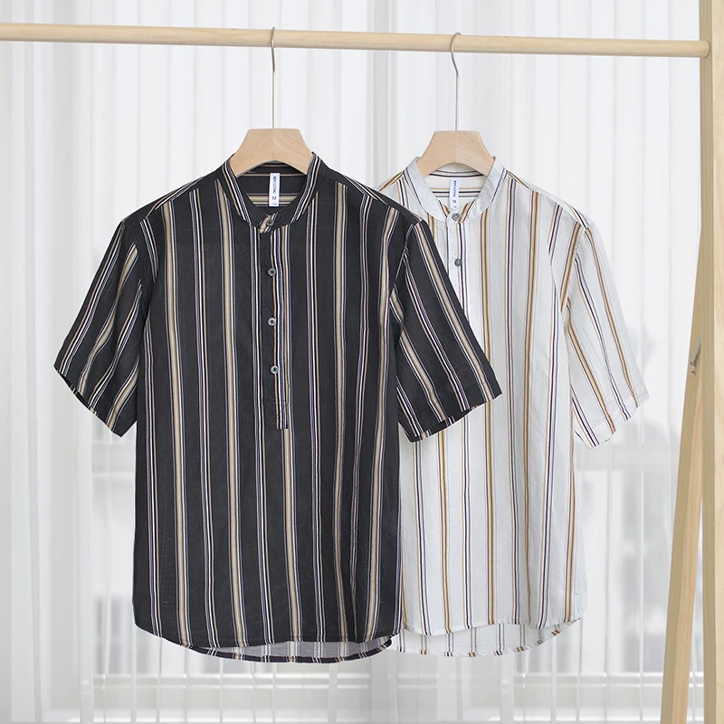 Рубашка мужская с коротким рукавом и воротником-стойкой |